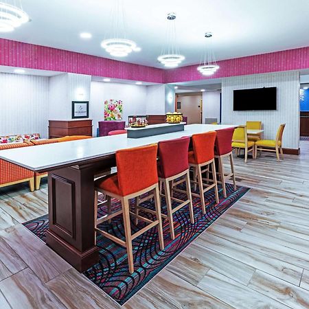 Hampton Inn Miami, Oklahoma Экстерьер фото