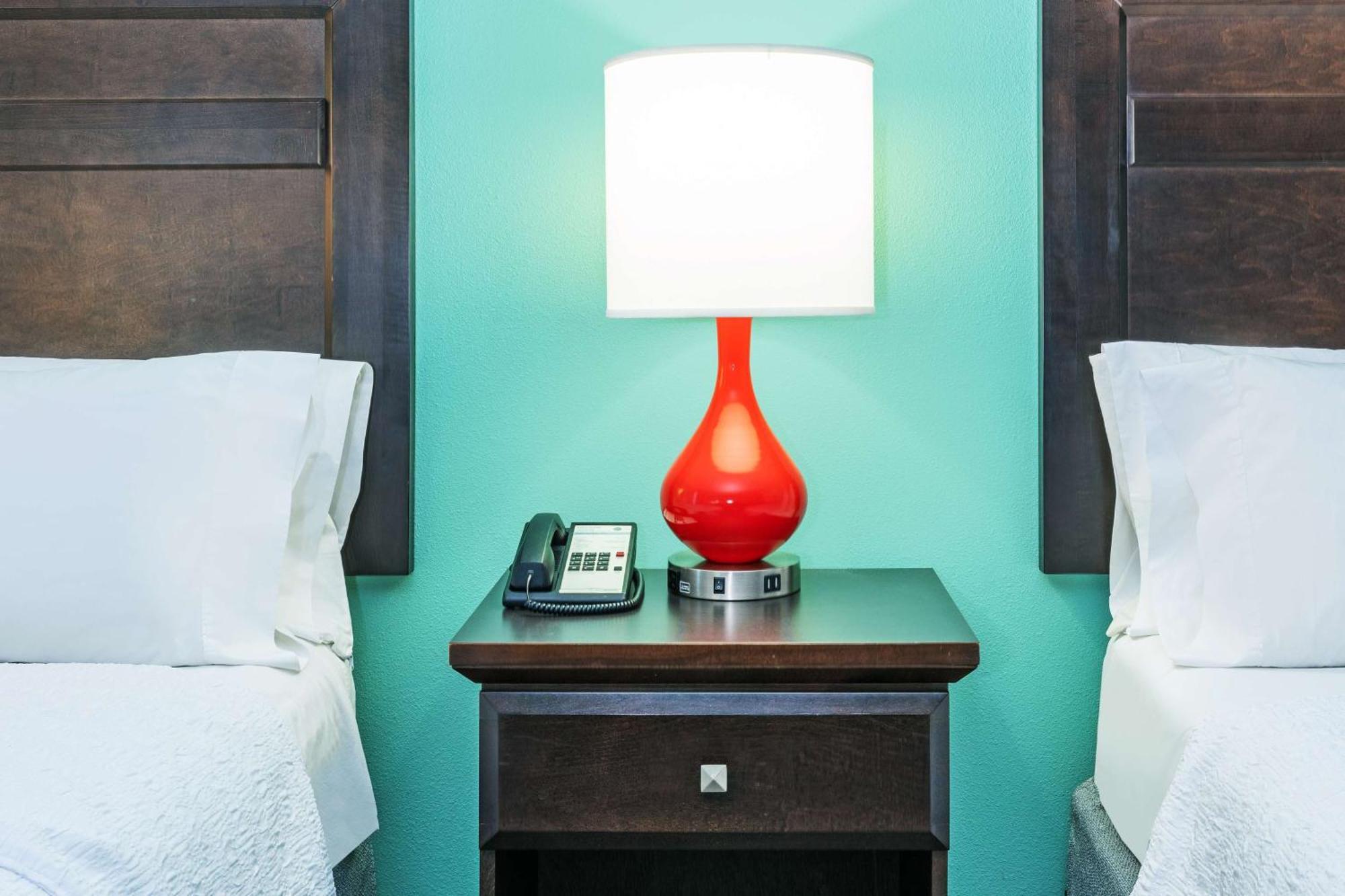 Hampton Inn Miami, Oklahoma Экстерьер фото