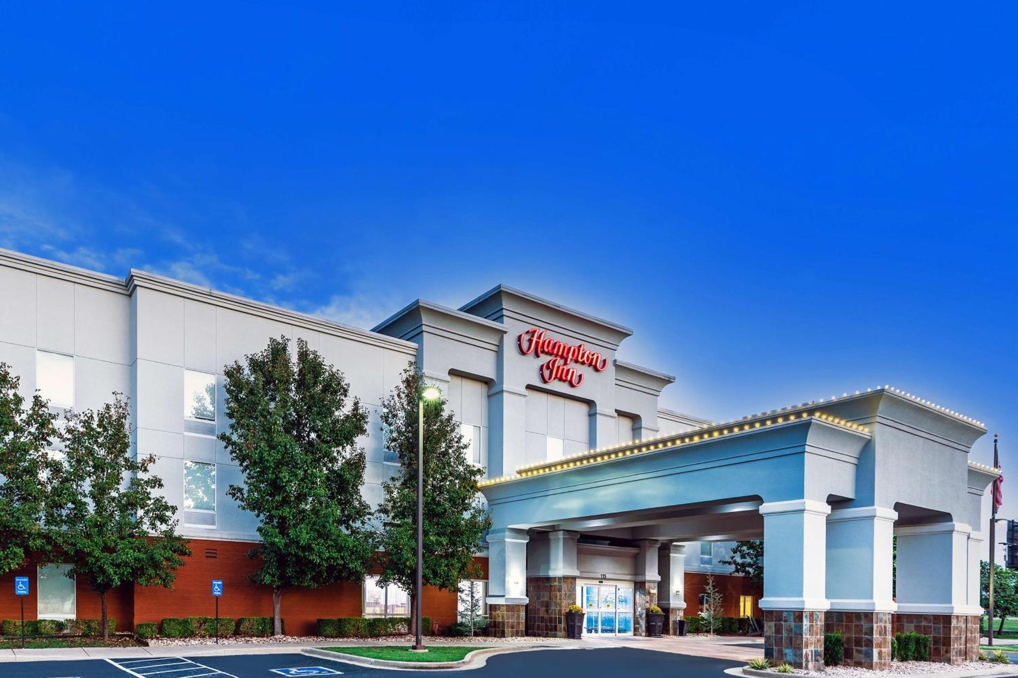 Hampton Inn Miami, Oklahoma Экстерьер фото