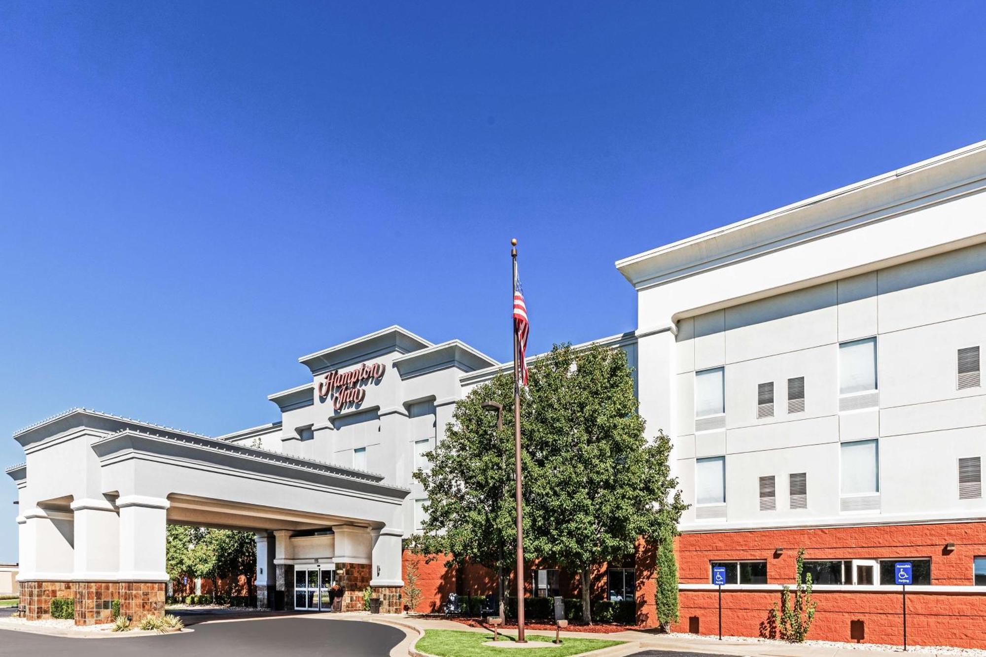 Hampton Inn Miami, Oklahoma Экстерьер фото
